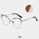 Ladies' cat eye frame, transparent frame with coffee colored edge and golden leg design, showcasing the matching effect of fashion blogger's office dressing style.