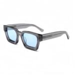 Cool green polarized sunglasses for women - fashion square frame with UV400 protection & anti-glare lenses | VisionWorld.