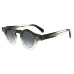 Polarized oval sunglasses with thick acetate frames, UV400 protection and anti-glare technology for retro style.