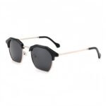 Trendy square women's polarized sunglasses loved by US influencers. Premium TAC lenses with UV protection - shop best sunglasses brands online today.