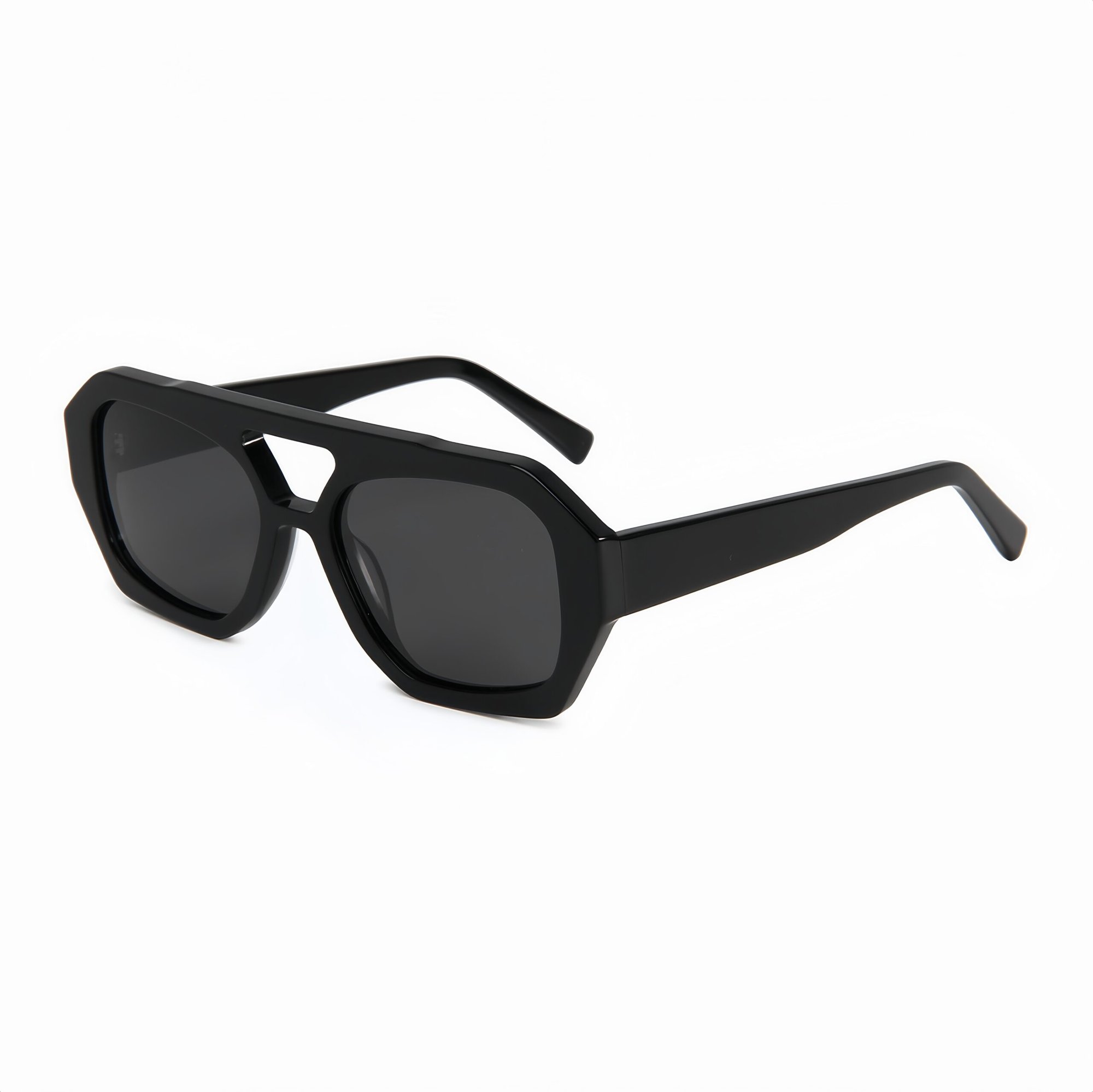 微信图片_20251012221559_1321_11_副本 VisionWorld's artisan-crafted geometric sunglasses featuring polarized lenses that provide 100% UV protection and eliminate reflective glare.